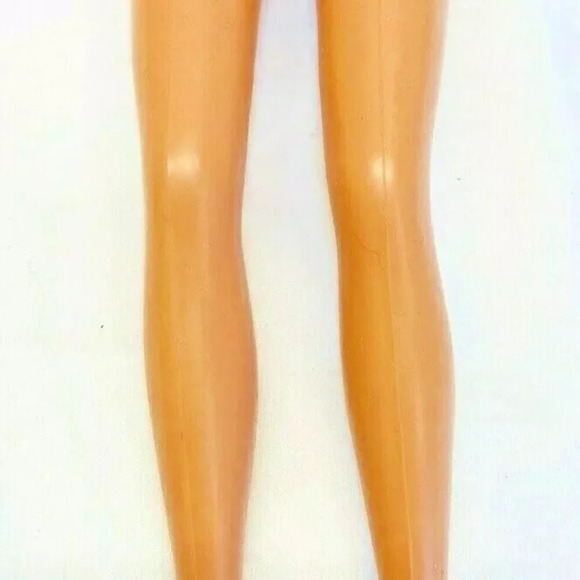 MATTEL BARBIE Doll Blonde Hair Blue Eyes 3 Piece Outfit 12" Tall Used - Picture 10 of 10